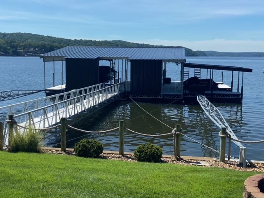 Dock Builders at Lake of the Ozarks